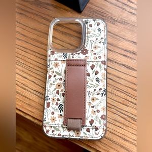 iPhone 13 Pro Walli case